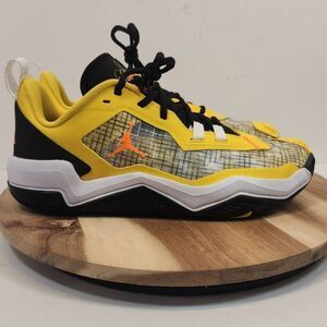 Jordan One Take 4 - Tour Yellow/Black- Black- White, Size 9.5
